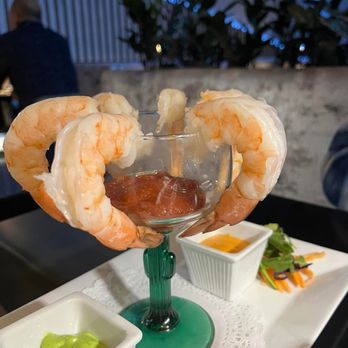 Prainam Thai Restaurant - Tropical shrimp - Thai Near Me - Port Washington, New York Prainam Thai Restaurant - Tropical shrimp - Thai Near Me - Port Washington, New York