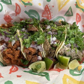 Chita's Taquería - Tacos de chorizo, Al pastor, carne asada, carnitas - Mexican Near Me - Sacramento, California