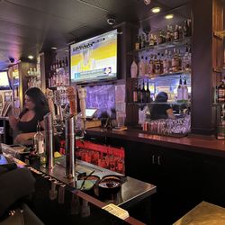 Rush Cocktail Lounge - Bar