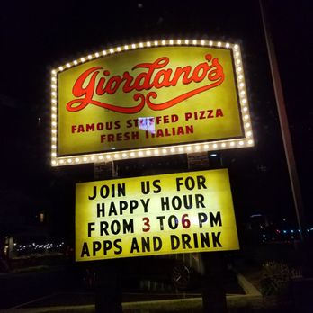Giordano's - Pizza Near Me - Oakbrook Terrace, Illinois