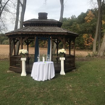 Glendoveers - Outdoor venue - Caterers Near Me - Rochester, New York Glendoveers - Outdoor venue - Caterers Near Me - Rochester, New York