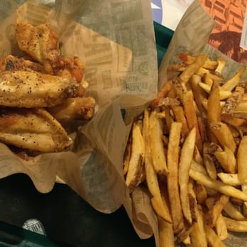 Wingstop - Chicken Wings Near Me - Rosemead, California