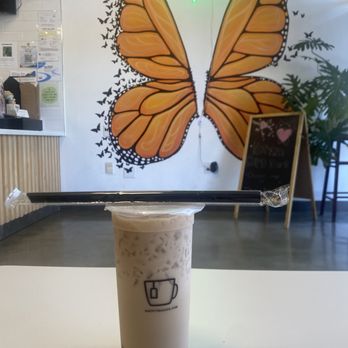 Happy Tea Cafe - Coffee & Tea Near Me - La Quinta, California