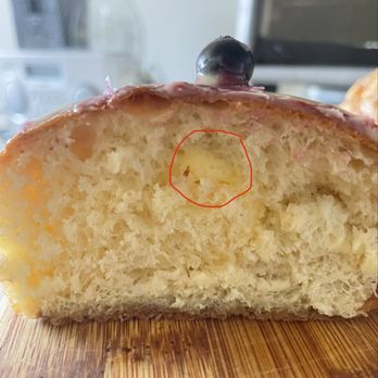 Paris Baguette - Lemon Blueberry Cream Donut had literally no cream. What a rip off. - Bakeries Near Me - North Hollywood, California Paris Baguette - Lemon Blueberry Cream Donut had literally no cream. What a rip off. - Bakeries Near Me - North Hollywood, California
