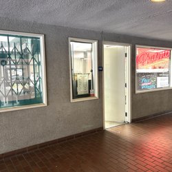 986 Pharmacy - Entrance April 2025