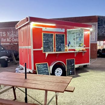 Mom and Pop's Kitchen - Mom and Pop's Kitchen - Food Trucks Near Me - Dimmitt, Texas Mom and Pop's Kitchen - Mom and Pop's Kitchen - Food Trucks Near Me - Dimmitt, Texas
