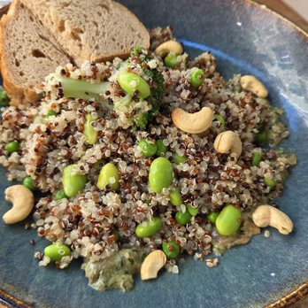 Velo Cafe - Green Goddess Protein Salad - Cafes Near Me - Interlaken, BE Velo Cafe - Green Goddess Protein Salad - Cafes Near Me - Interlaken, BE
