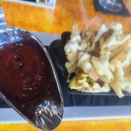Waffle fries with truffle sauce Waffle fries with truffle sauce