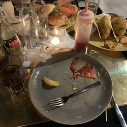 Hamerica's - Took another 25m to get the check and clear our plates..... it's after 10pm... 1.5hr hamburger meal