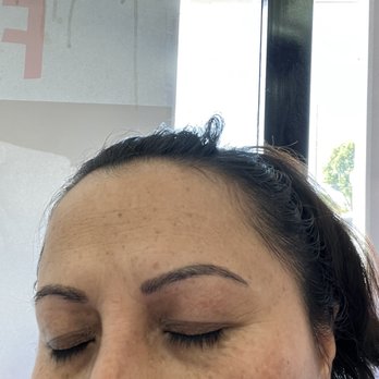 Mirada Eyebrow Threading & Gifts - Eyebrows - Threading Services Near Me - La Mirada, California Mirada Eyebrow Threading & Gifts - Eyebrows - Threading Services Near Me - La Mirada, California