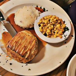 Hickory Ranch Steakhouse - Beef wellington , Mash Potatoes and corn