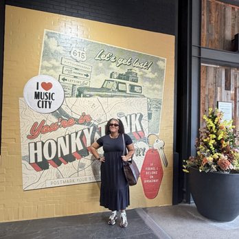 Fifth + Broadway - Shopping Centers Near Me - Nashville, Tennessee