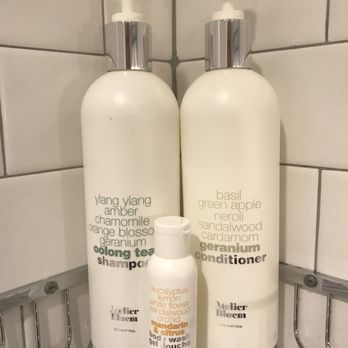 Kimpton Aertson Hotel - Amenities in the shower - Hotels Near Me - Nashville, Tennessee Kimpton Aertson Hotel - Amenities in the shower - Hotels Near Me - Nashville, Tennessee
