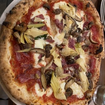 Il Pizzaiolo - Pizza was good but soggy in the middle - Pizza Near Me - Pittsburgh, Pennsylvania Il Pizzaiolo - Pizza was good but soggy in the middle - Pizza Near Me - Pittsburgh, Pennsylvania
