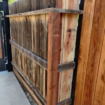 Top Choice Fencing - Built fencing inwards and not following property line..ridiculous Also, fencing is not aligned. - Fences & Gates Near Me - Fresno, California Top Choice Fencing - Built fencing inwards and not following property line..ridiculous Also, fencing is not aligned. - Fences & Gates Near Me - Fresno, California