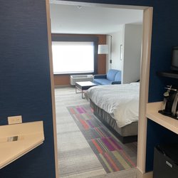 Holiday Inn Express & Suites Bourbonnais East - Bradley