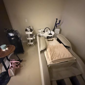 Purelux Scalp Spa - Day Spas Near Me - Irvine, California Purelux Scalp Spa - Day Spas Near Me - Irvine, California