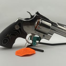 S&W 686
