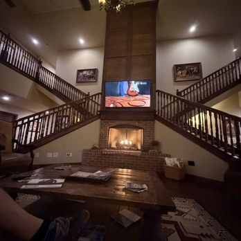 Wildcatter Ranch and Resort - Lobby - Resorts Near Me - Graham, Texas Wildcatter Ranch and Resort - Lobby - Resorts Near Me - Graham, Texas