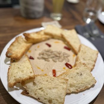 Foglia - White bean dip - Vegan Near Me - Bristol, Rhode Island