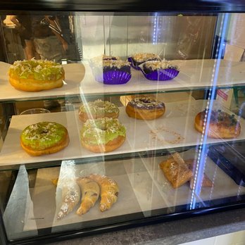 Vietfive Coffee - Chicago - Sweet bakery items - Coffee & Tea Near Me - Chicago, Illinois