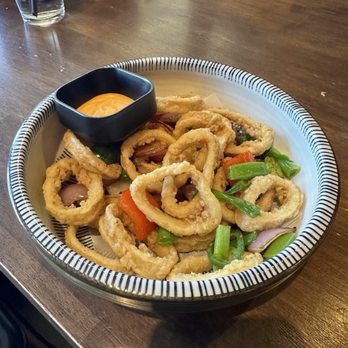 OMELI Kitchen - Garlic salt calamari - Vietnamese Near Me - Fullerton, California OMELI Kitchen - Garlic salt calamari - Vietnamese Near Me - Fullerton, California