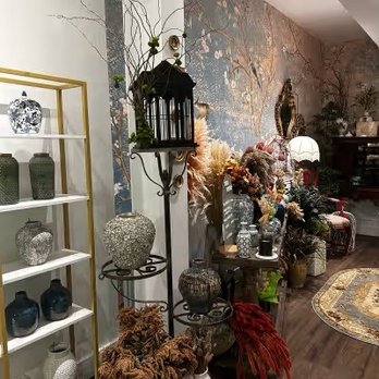 Chartreuse by Roje - French Room - Florists Near Me - San Francisco, California