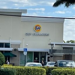 Exterior photo of Tide Cleaners - Boca Raton - Boca Raton, Florida Exterior photo of Tide Cleaners - Boca Raton - Boca Raton, Florida