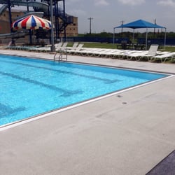 Fort Sam Houston Aquatic Center - Relax area