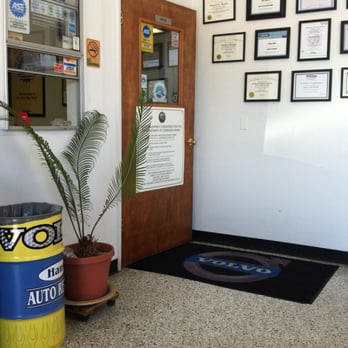 Hans Auto Repair - Office entrance - Auto Repair Near Me - Seaside, California Hans Auto Repair - Office entrance - Auto Repair Near Me - Seaside, California