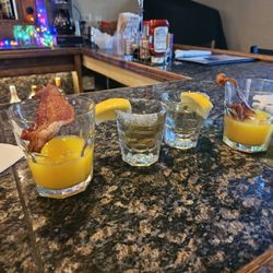 Club Calpella Restaurant & Lounge - Breakfast shots