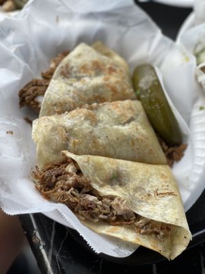 Carnitas el Momo by null