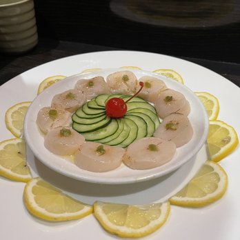 Hoshi Sushi - giant scallop - Sushi Bars Near Me - Fullerton, California
