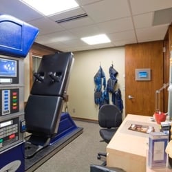 The Brost Clinic - DRX9000: the safe alternative to back surgery