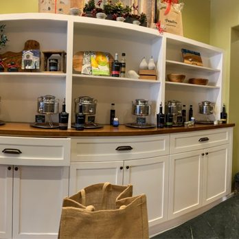 Pasolivo Downtown - Inside (12/5/21) - Olive Oil Near Me - Paso Robles, California Pasolivo Downtown - Inside (12/5/21) - Olive Oil Near Me - Paso Robles, California