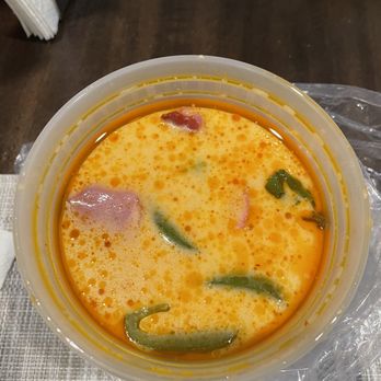 Mani Thai Cuisine - duck curry - Thai Near Me - Manteca, California