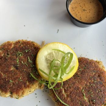 Milk and Honey Restaurant at Cascade - Crab cakes - Breakfast & Brunch Near Me - Atlanta, Georgia