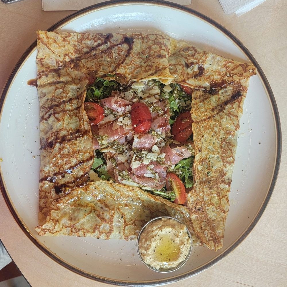 Prosciutto crepe