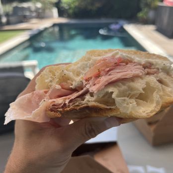 Lorenzo California - Dolce Vita - Italian Near Me - Beverly Hills, California