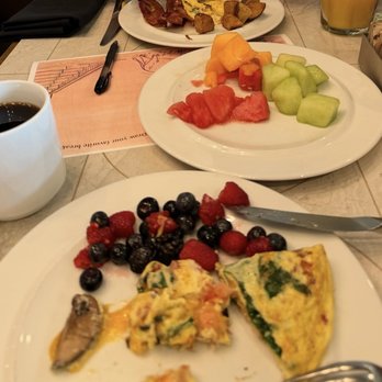 Tia Carmen - Breakfast & Brunch Near Me - Indian Wells, California Tia Carmen - Breakfast & Brunch Near Me - Indian Wells, California