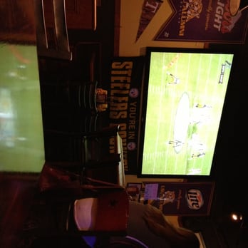 Press Box Grill - Big screen projecting the game. - Sports Bars Near Me - Dallas, Texas Press Box Grill - Big screen projecting the game. - Sports Bars Near Me - Dallas, Texas