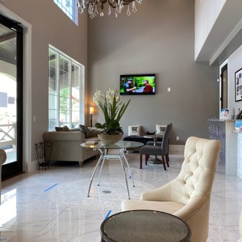 Smiles of Katy - Beautiful waiting area. - Orthodontists Near Me - Katy, Texas Smiles of Katy - Beautiful waiting area. - Orthodontists Near Me - Katy, Texas