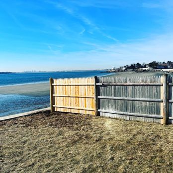 TD Fence - Stockade swampscott - Fences & Gates Near Me