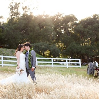 Circle Oak Ranch Weddings - Venues & Event Spaces Near Me - Fallbrook, California