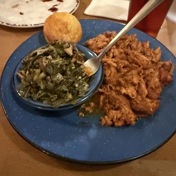 Lagerheads - Pulled chicken dinner - Barbeque Near Me - Medina, Ohio