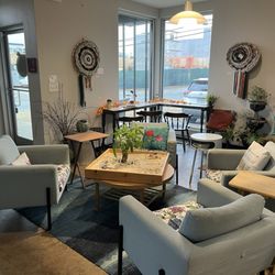 The Pauline Tea-Bar Apothecary