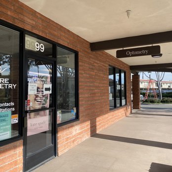 Las Posas EyeCare - The old entrance is now the exit for Covid social distancing procedures. - Optometrists Near Me - Camarillo, California Las Posas EyeCare - The old entrance is now the exit for Covid social distancing procedures. - Optometrists Near Me - Camarillo, California
