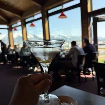 Ray's Waterfront - Seafood Near Me - Seward, Alaska