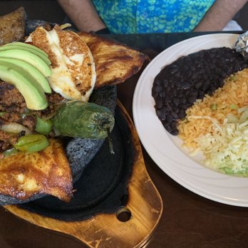 Los Generales Mexican Restaurant - Molcajete FABULOUS! - Mexican Near Me - Orlando, Florida