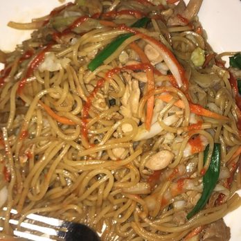 Happy Eats - Chicken chow mein (couldn't wait to start before taking pic) - Asian Fusion Near Me - Hanford, California Happy Eats - Chicken chow mein (couldn't wait to start before taking pic) - Asian Fusion Near Me - Hanford, California